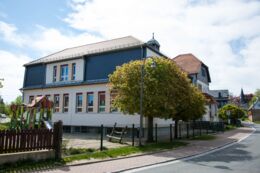 Grundschule Leppersdorf, Außenansicht