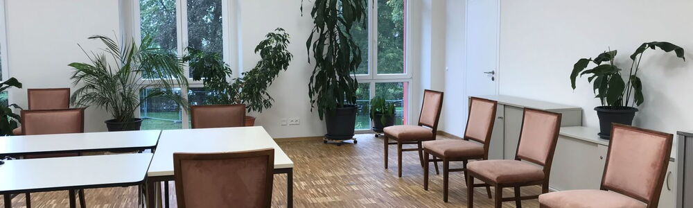 großer Sitzungssaal im Gemeindezentrum